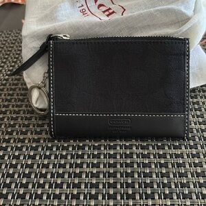 NWOT Vintage Coach Black Wristlet